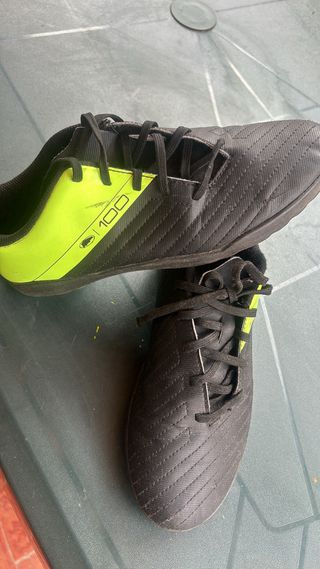 Zapatilla Fútbol Sala Negra y Verde