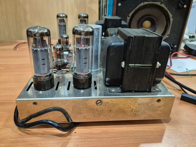 Etapa de potencia a válvulas Dynaco ST 70