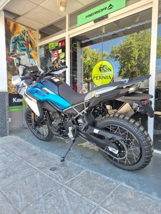 CF Moto 450 MT