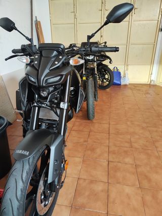 Moto Yamaha mt125