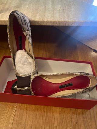 Zapatos Carolina Herrera Beige/Marrón