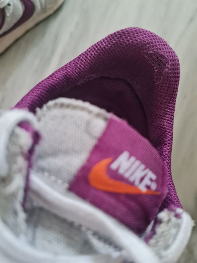 Zapatillas Nike Challenger OG Grises y Moradas