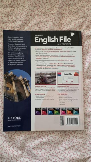 Libro de inglés Oxford English File A1/A2