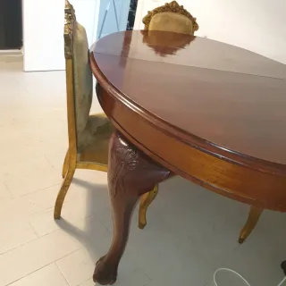 Mesa de comedor redonda y 3 sillas
