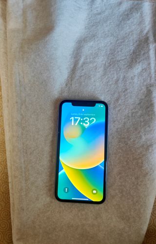 iPhone 11 128 GB Morado