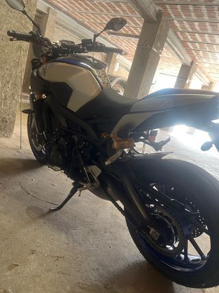 Yamaha MT-09 SP
