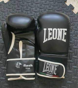 Guantes de Boxeo Leone Negros