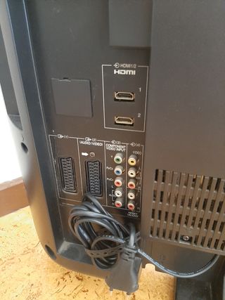 TV Toshiba 32 Negra