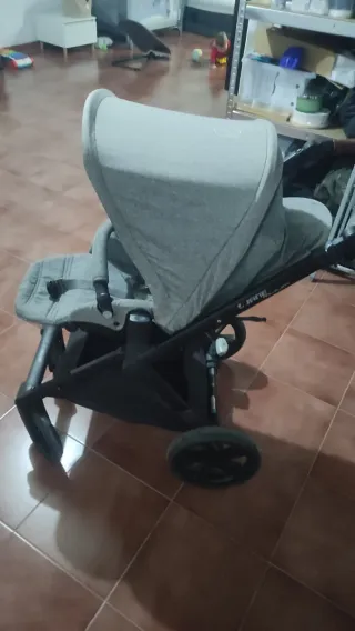 Carrito y capazo Jane Muum Gris