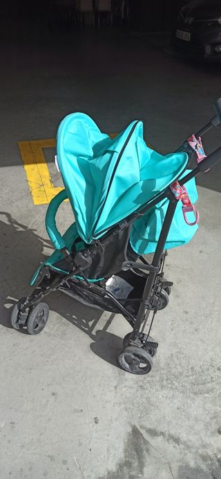 Silla de paseo color turquesa