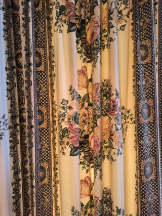 Cortinas Salón Beige y Multicolor