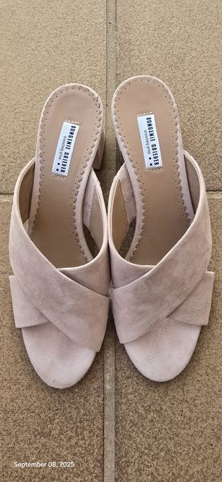 Zapatos Stuart Weitzman,Burberry,jimmy choo,etc..
