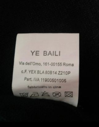 Soprabito lungo donna nero. Taglia unica