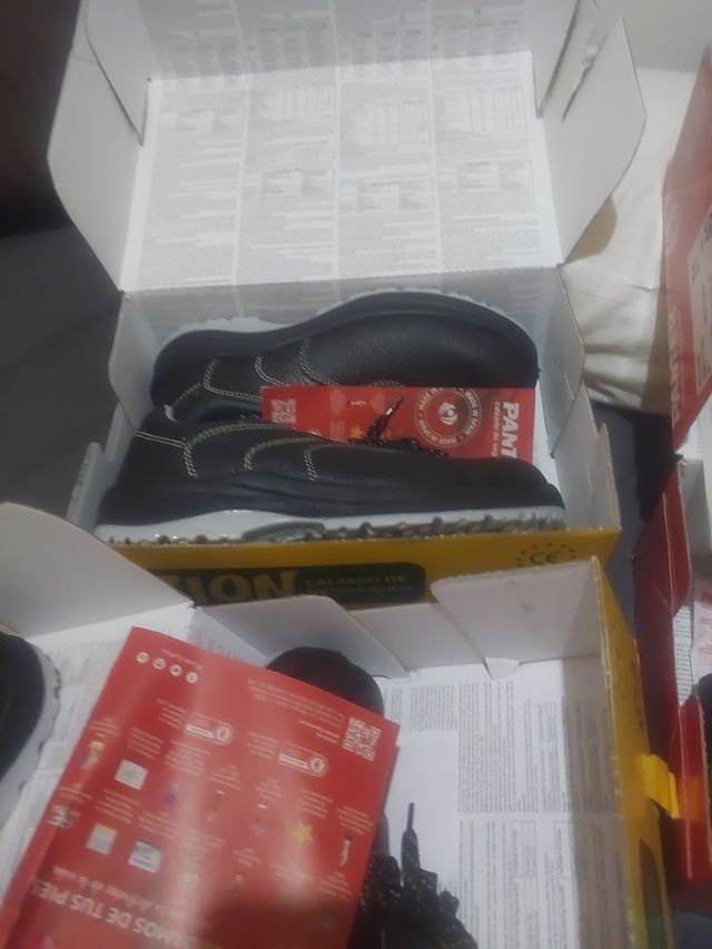 Zapatos de seguridad Panter negros sin estrenar