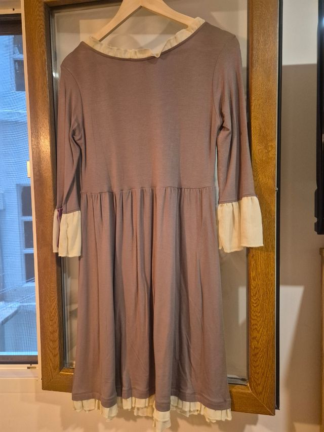 Precioso vestido floral manga media