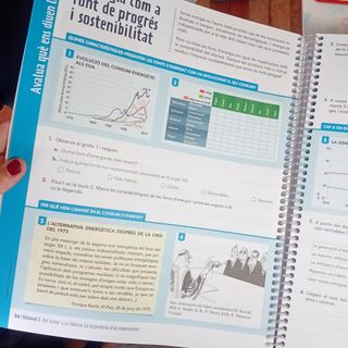 Situacions 4. Geografia i Història. Quadern d'a...