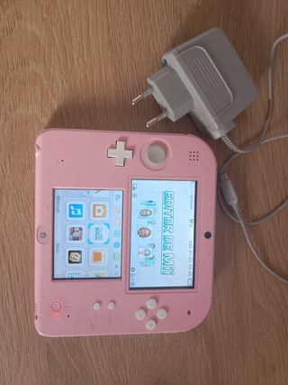 Nintendo 3DS Rosa + Juego + Tarjeta SD