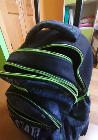 Mochila escolar con ruedas