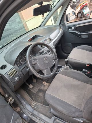 Opel Meriva 2005