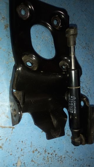 Amortiguador asiento Yamaha XMAX 400