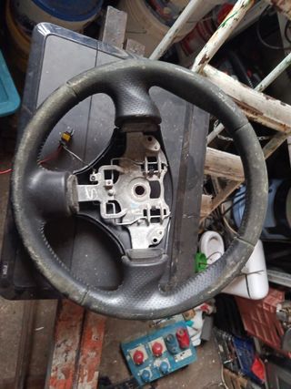 Volante Peugeot 206 CC 1.6 16V