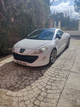 Peugeot RCZ 2011