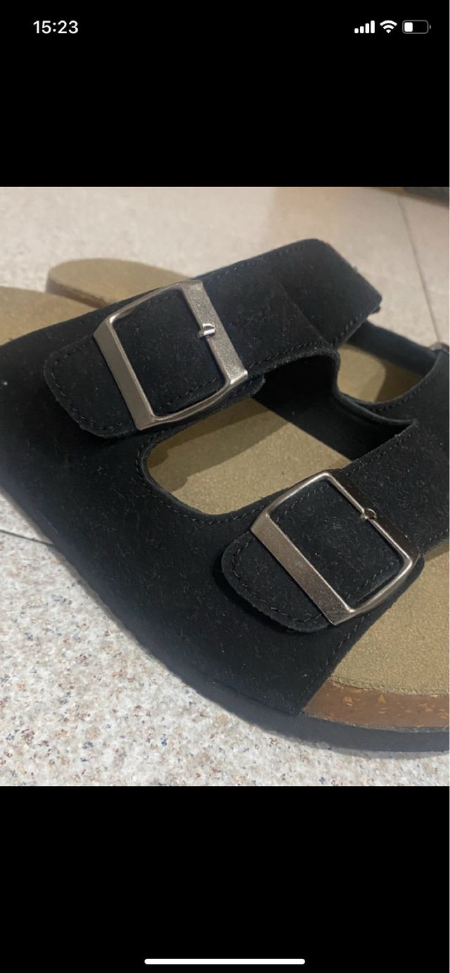 Sandalias negras