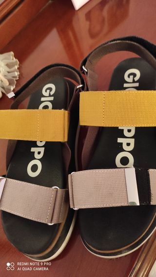 Sandalias Gioseppo Beige y Amarillo Talla 37