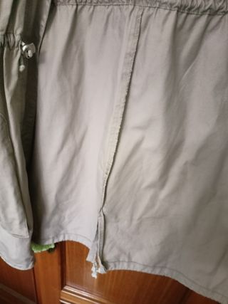 Gabardina Beige con Cinturón