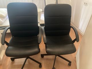 2 Sillas de oficina negras