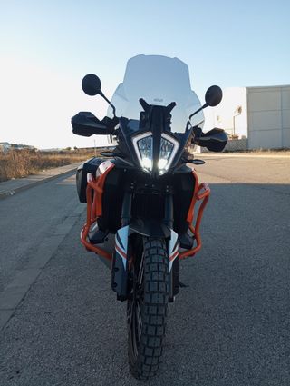 KTM 890 Adventure