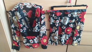 Conjunto Blusa y Falda