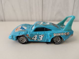 Coche Disney Pixar Cars Mattel se mueven los ojos