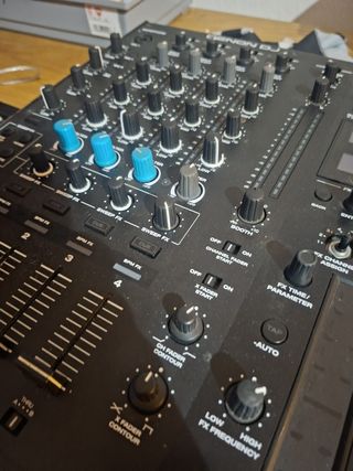 Denon DJ X1850 Prime + Traktor X1 (2)+Funda