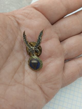 Pin Paracaidismo Años 70