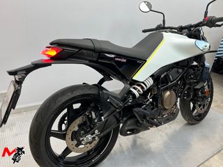 HUSQVARNA VITPILEN 401 | 2024 | 4.522kms| 49€/mes