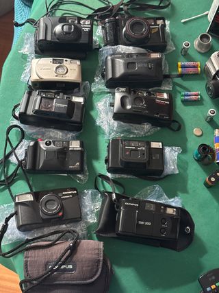 Lotto Fotocamere 35mm Canon, Olympus, Panasonic