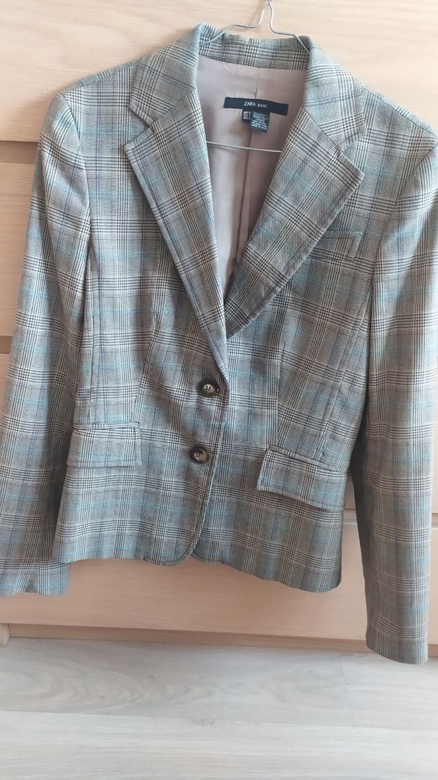 Chaqueta americana Zara cuadros . Talla S/M