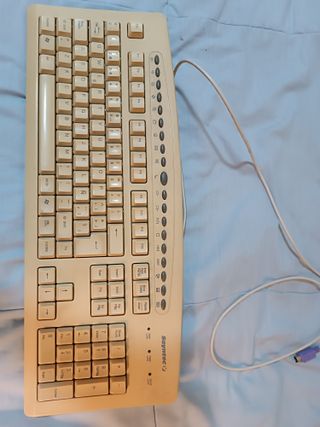 Teclado Ordenador Soyntec Beige