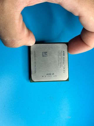 Procesador AMD Athlon 64 X2 ADO4200IAA5CU