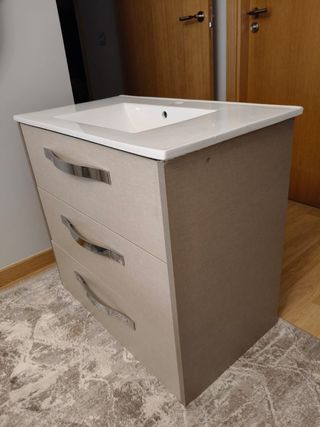 Mueble de baño más modulo