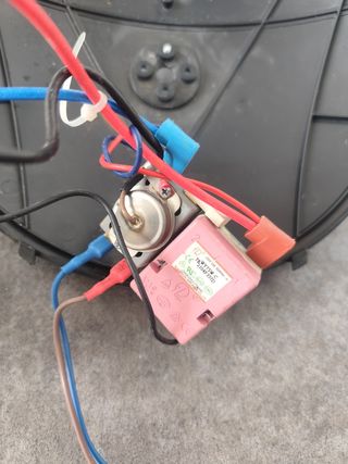 Resistencia y sistema eléctrico termo EAS ELECTRIC