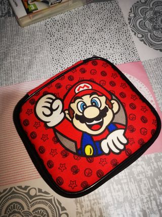 Nintendo 2DS Negra y Azul con Juego
