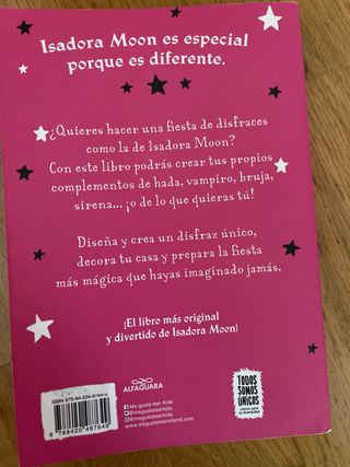 Isadora Moon y los disfraces mágicos / Isadora ...
