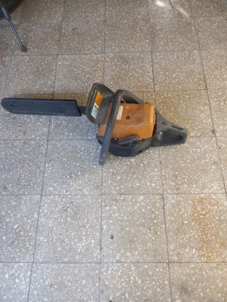 Motosega a benzina 