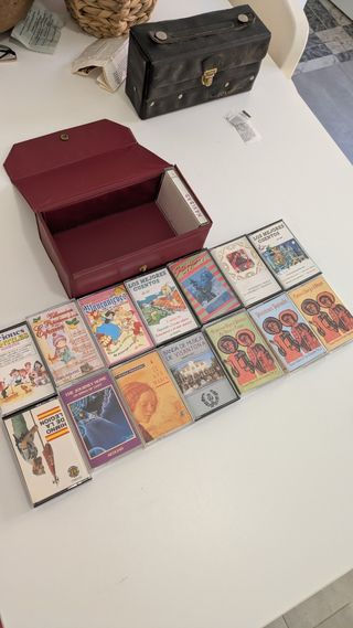 Lote de casetes antiguos variados