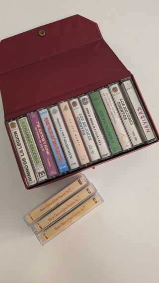 Lote de casetes antiguos variados