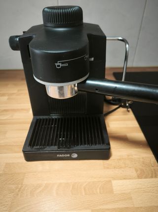 Cafetera Fagor Negra