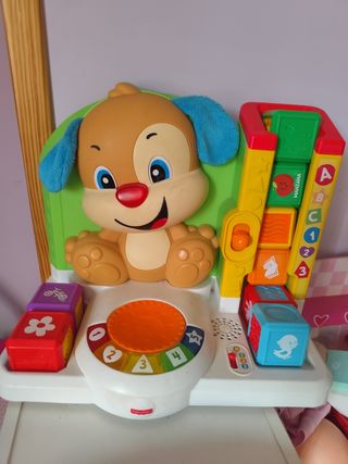 Juguete interactivo Fisher Price perro