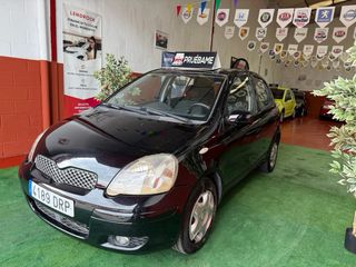 Toyota Yaris 12 meses garantia 3275€!!!